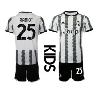 Juventus Adrien Rabiot #25 Fußballbekleidung Heimtrikot Kinder 2022-23 Kurzarm (+ kurze hosen)